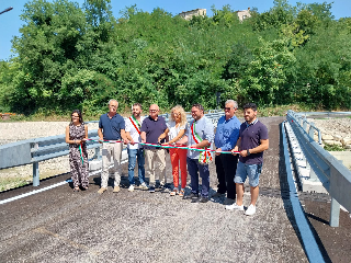Frontone - Riaperto il ponte sul fiume Cinisco dopo l’alluvione 2022